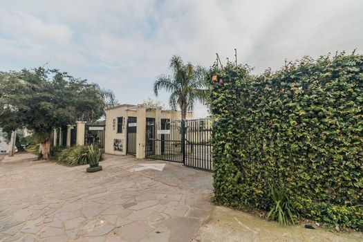 Foto 26 do(a) Flat de 3 quartos à venda em Jardim Itu, Porto Alegre