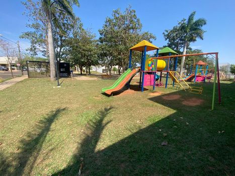 Foto 36 do(a) Casa de 3 quartos à venda em Jardim São Conrado, Birigüi