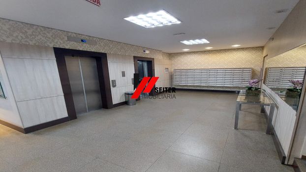 Foto 3 do(a) Sala / Conjunto Comercial false para alugar em Centro, Florianópolis