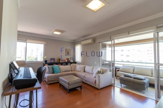 Foto 3 do(a) Apartamento de 3 quartos à venda em Vila Olímpia, São Paulo