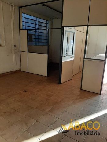 Foto 4 do(a) Galpão / Depósito / Armazém / Pavilhão false à venda em Vila Lutfalla, São Carlos