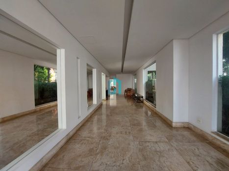 Foto 32 do(a) Apartamento de 3 quartos para alugar em Vila Uberabinha, São Paulo