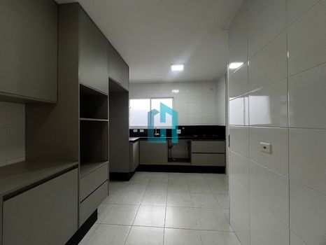 Foto 21 do(a) Apartamento de 3 quartos para alugar em Vila Uberabinha, São Paulo