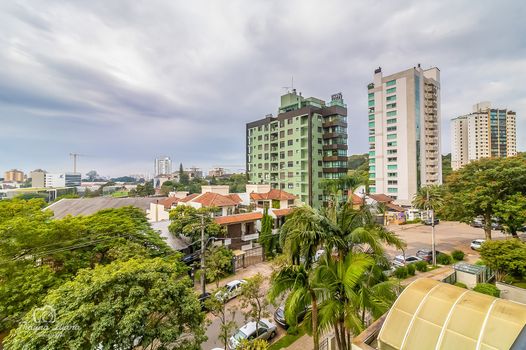Foto 16 do(a) Apartamento de 3 quartos à venda em Três Figueiras, Porto Alegre