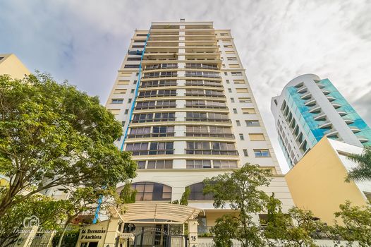 Foto 1 do(a) Apartamento de 3 quartos à venda em Três Figueiras, Porto Alegre