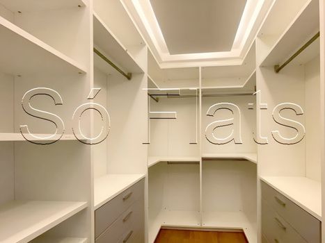 Foto 18 do(a) Apartamento de 4 quartos à venda em Vila Nova Conceição, São Paulo
