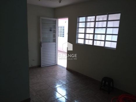 Foto 3 do(a) Casa false à venda em Jardim García, Campinas