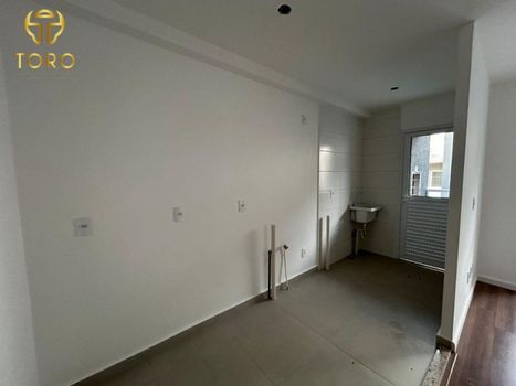 Foto 3 do(a) Apartamento de 2 quartos à venda em Jardim Aclimação, Maringá