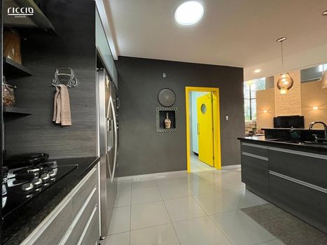 Foto 12 do(a) Casa em Condomínio de 3 quartos à venda em Jardim Crystal Park, Jacareí