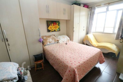 Foto 7 do(a) Apartamento de 2 quartos à venda em Glória, Porto Alegre