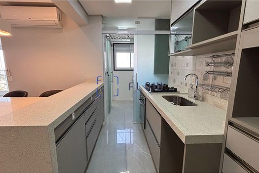 Foto 5 do(a) Apartamento de 4 quartos à venda em Vila Bertioga, São Paulo