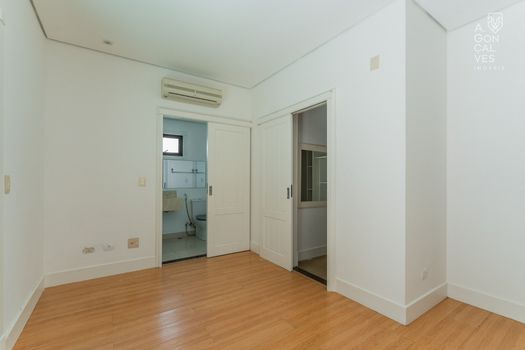 Foto 31 do(a) Casa em Condomínio de 4 quartos à venda em Campo Comprido, Curitiba