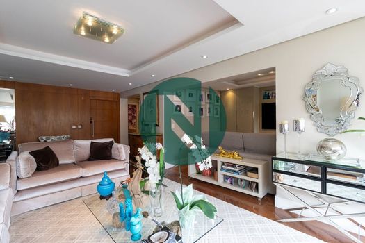 Foto 4 do(a) Apartamento de 3 quartos à venda em Aclimação, São Paulo