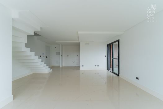 Foto 3 do(a) Cobertura de 3 quartos à venda em São Francisco, Curitiba