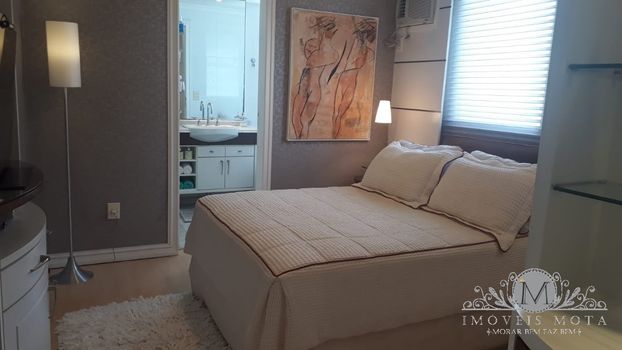 Foto 27 do(a) Cobertura de 3 quartos à venda em Centro, Florianópolis