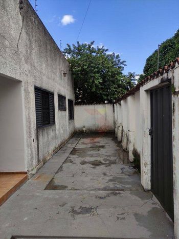 Foto 3 do(a) Casa de 3 quartos à venda em Setor Campinas, Goiânia