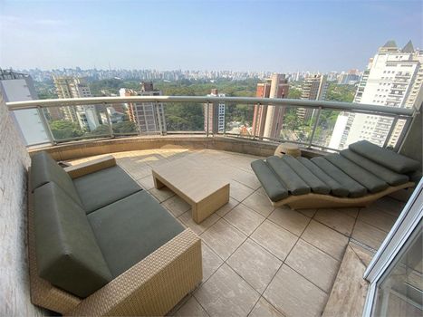 Foto 13 do(a) Apartamento de 2 quartos à venda em Vila Nova Conceição, São Paulo