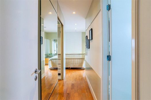 Foto 43 do(a) Apartamento de 2 quartos à venda em Vila Nova Conceição, São Paulo