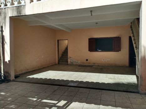Foto 2 do(a) Casa de 3 quartos à venda em Álvaro Camargos, Belo Horizonte