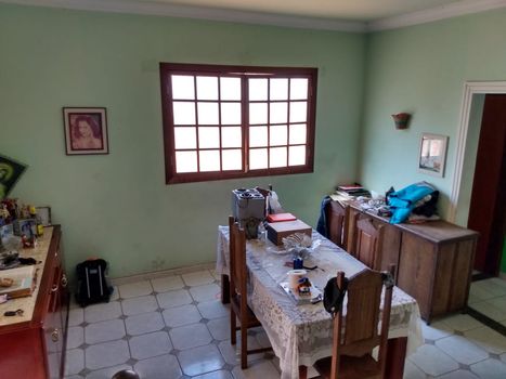 Foto 7 do(a) Casa de 3 quartos à venda em Álvaro Camargos, Belo Horizonte