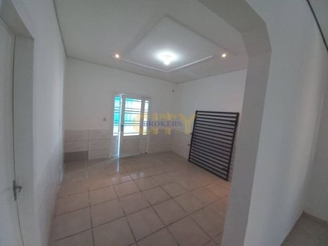 Foto 1 do(a) Casa de 3 quartos à venda em Jardim dos Ipês, Cuiabá