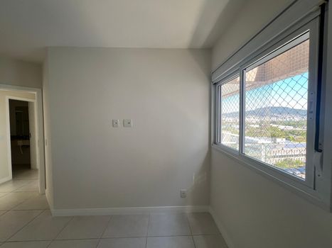 Foto 21 do(a) Apartamento de 3 quartos para alugar em Itacorubi, Florianópolis