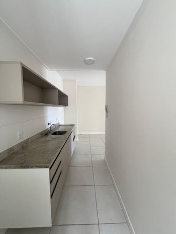 Foto 8 do(a) Apartamento de 3 quartos para alugar em Itacorubi, Florianópolis