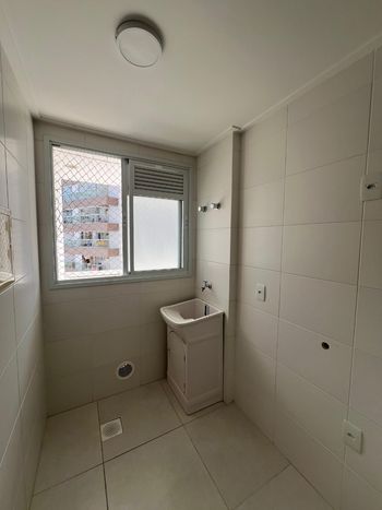 Foto 6 do(a) Apartamento de 3 quartos para alugar em Itacorubi, Florianópolis