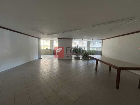 Foto 28 do(a) Apartamento de 2 quartos à venda em Cosme Velho, Rio de Janeiro