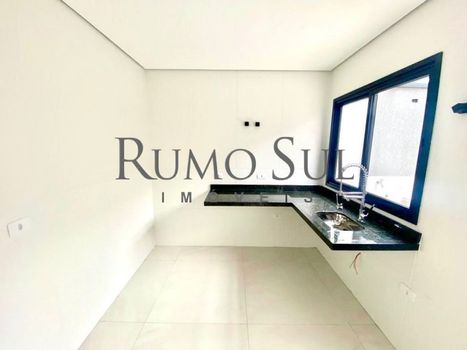 Foto 5 do(a) Casa de 3 quartos à venda em Jardim Sabará, São Paulo