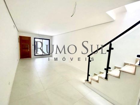 Foto 2 do(a) Casa de 3 quartos à venda em Jardim Sabará, São Paulo