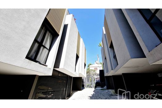 Foto 6 do(a) Casa em Condomínio de 2 quartos à venda em Real Parque, São Paulo
