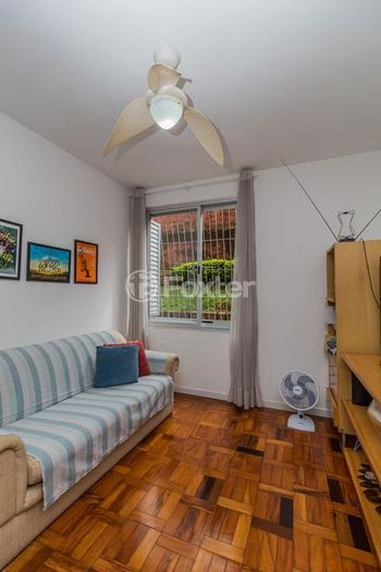 Foto 3 do(a) Apartamento de 1 quartos à venda em Petrópolis, Porto Alegre