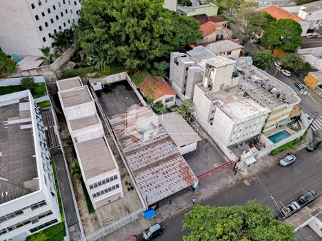 Foto 23 do(a) Terreno false à venda em Vila Indiana, São Paulo