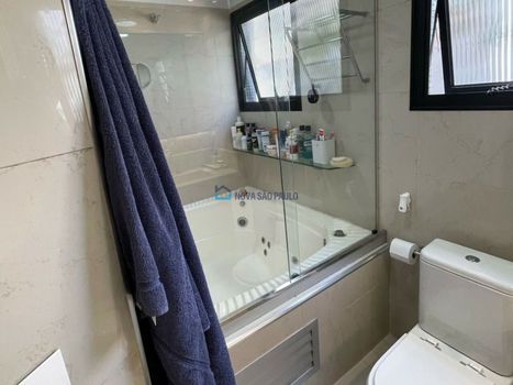 Foto 10 do(a) Apartamento de 4 quartos à venda em Aclimação, São Paulo