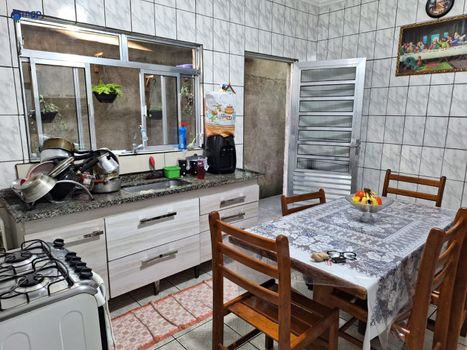 Foto 11 do(a) Casa de 2 quartos à venda em Cidade Parque Brasília, Guarulhos