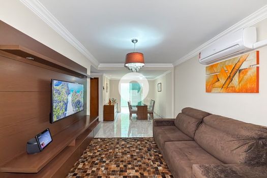 Foto 4 do(a) Casa de 3 quartos à venda em Guabirotuba, Curitiba