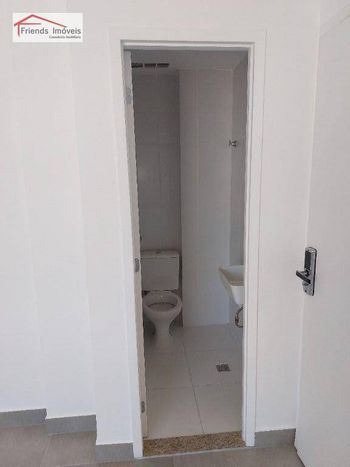 Foto 11 do(a) Sala / Conjunto Comercial false para alugar em Taquara, Rio de Janeiro