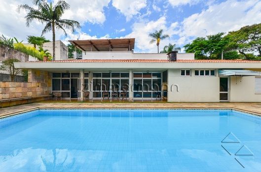 Foto 1 do(a) Casa de 4 quartos à venda em Jardim Leonor, São Paulo