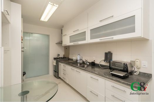 Foto 5 do(a) Apartamento de 3 quartos à venda em Vila Uberabinha, São Paulo
