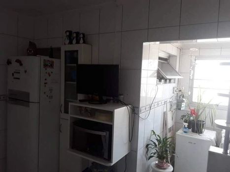 Foto 9 do(a) Apartamento de 3 quartos à venda em Vila Firmiano Pinto, São Paulo