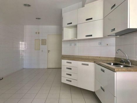 Foto 23 do(a) Apartamento de 4 quartos à venda em Barra da Tijuca, Rio de Janeiro
