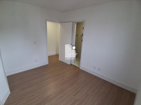 Foto 30 do(a) Cobertura de 3 quartos à venda em Centro, Florianópolis