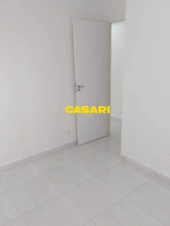 Foto 5 do(a) Apartamento de 2 quartos à venda em Piraporinha, Diadema