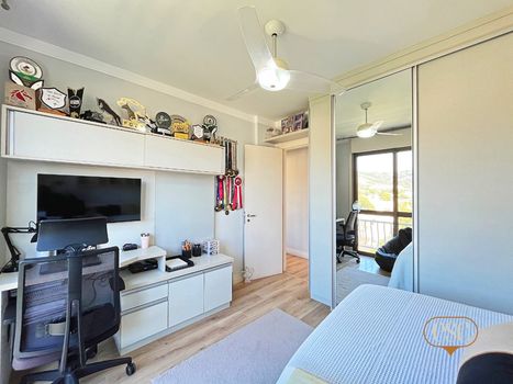 Foto 23 do(a) Apartamento de 3 quartos à venda em Teresópolis, Porto Alegre