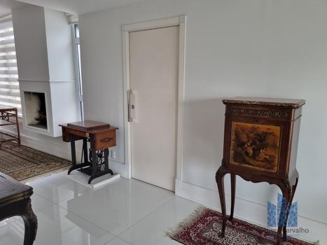 Foto 6 do(a) Apartamento de 3 quartos à venda em Vila Nova Conceição, São Paulo