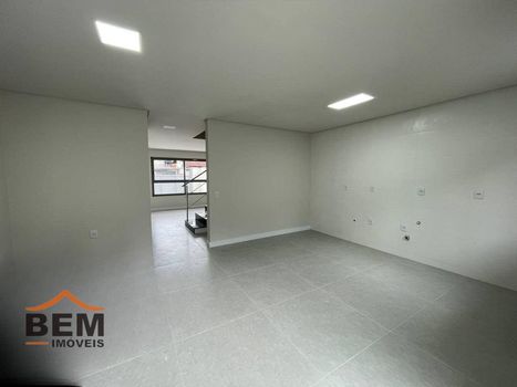 Foto 7 do(a) Casa em Condomínio de 3 quartos à venda em Areias, Camboriú