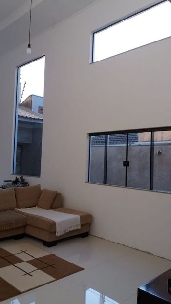 Foto 7 do(a) Casa de 3 quartos à venda em Parque Residencial Patrícia, Maringá