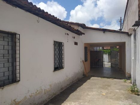 Foto 4 do(a) Casa de 3 quartos à venda em Bom Futuro, Fortaleza