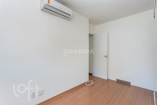 Foto 14 do(a) Apartamento de 2 quartos à venda em Azenha, Porto Alegre